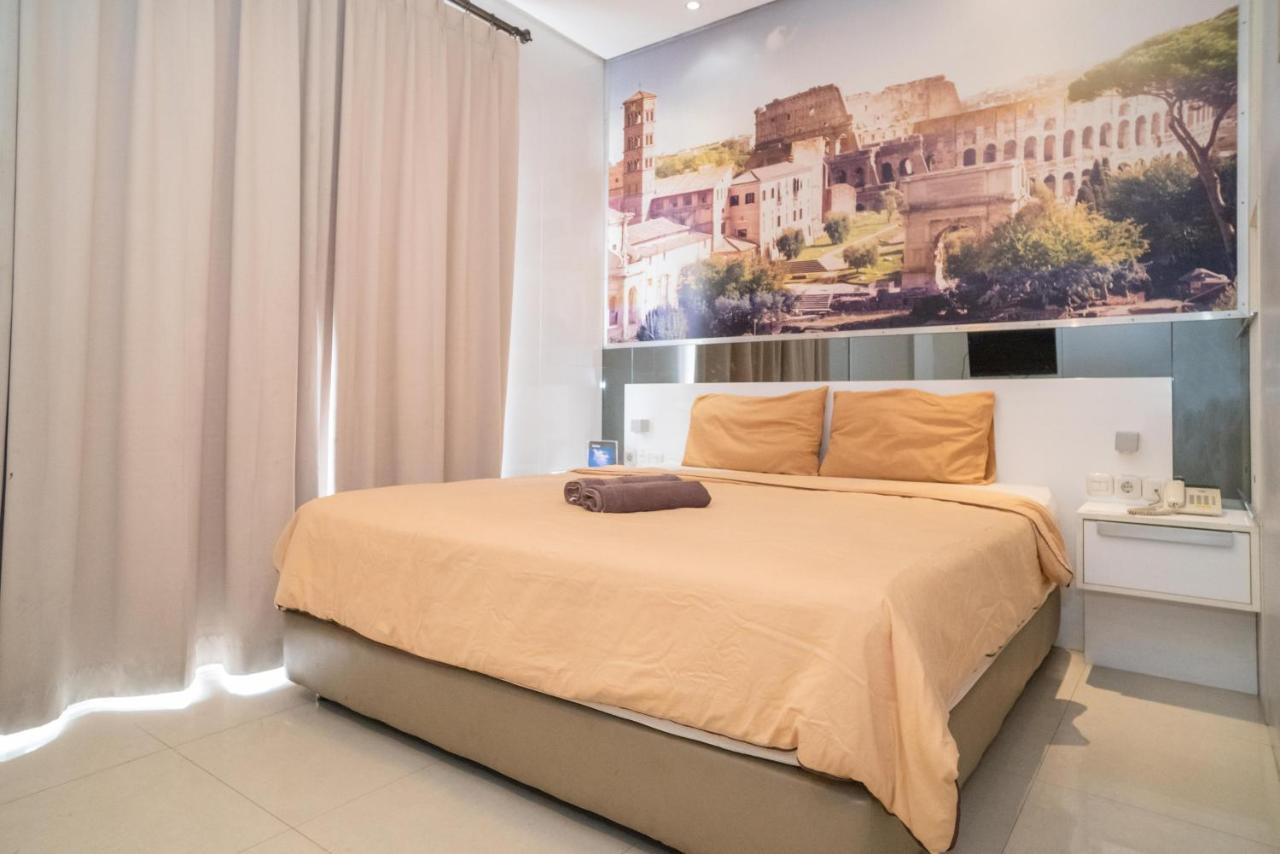 Reddoorz At Tirta Mansion Paramount Gading Cicayur Экстерьер фото