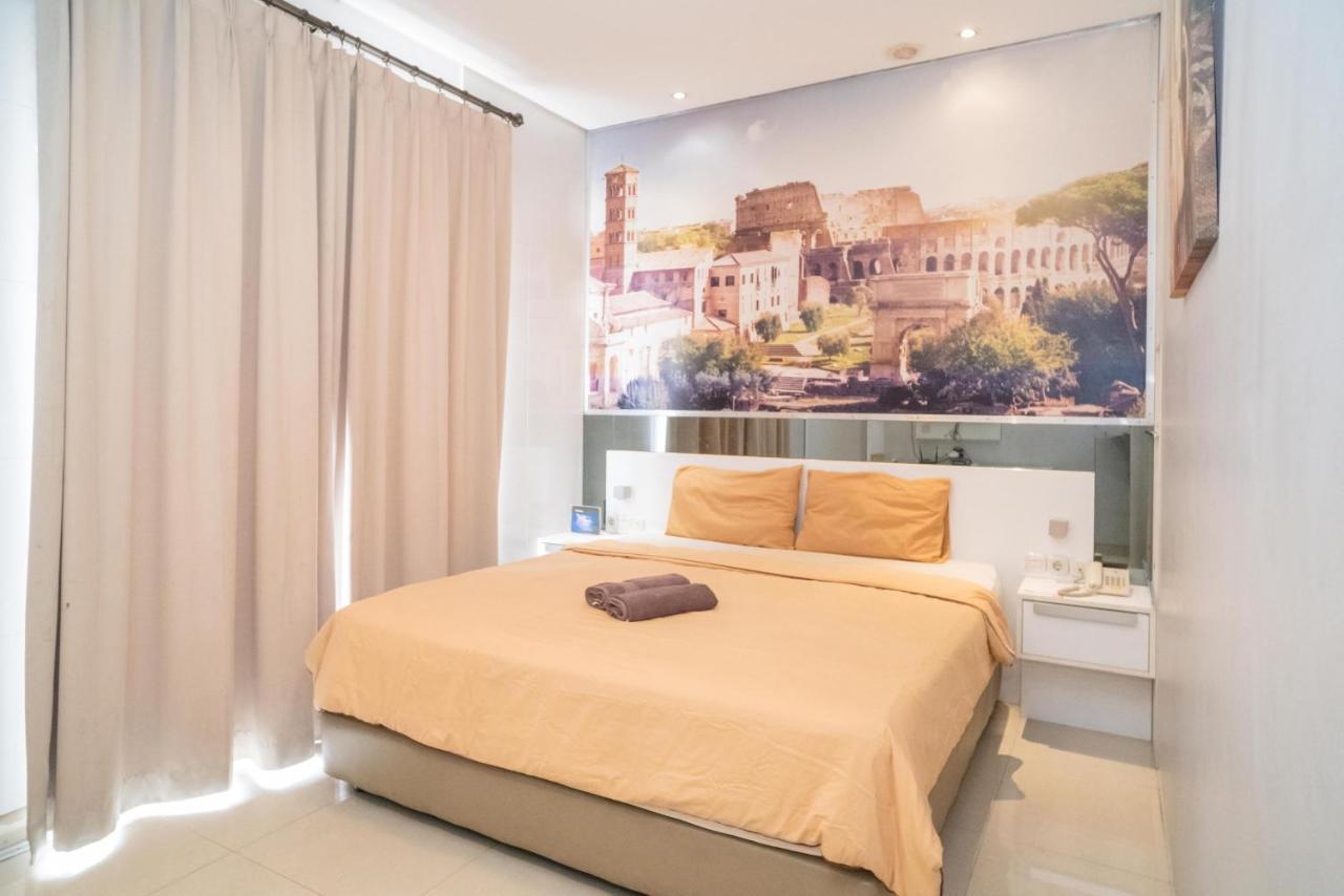 Reddoorz At Tirta Mansion Paramount Gading Cicayur Экстерьер фото