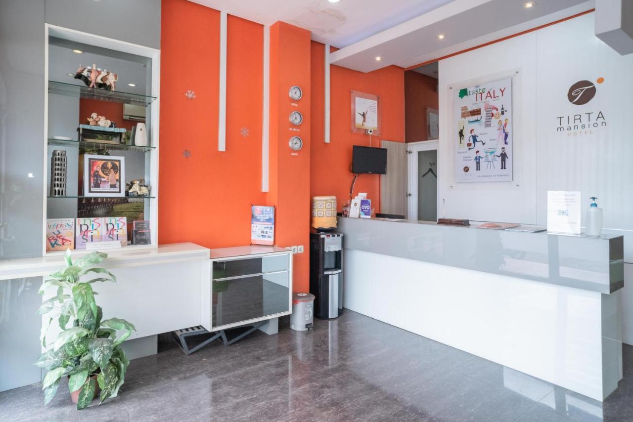 Reddoorz At Tirta Mansion Paramount Gading Cicayur Экстерьер фото